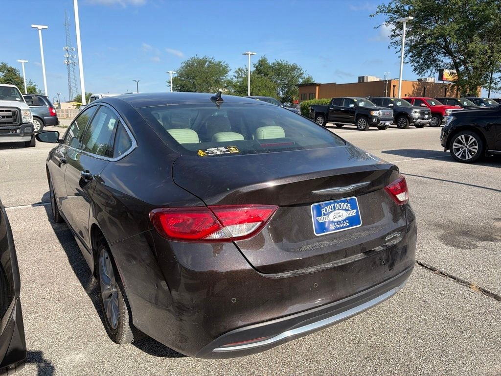 2015 Chrysler 200 C