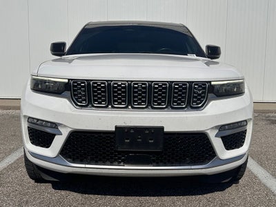 2022 Jeep Grand Cherokee Summit