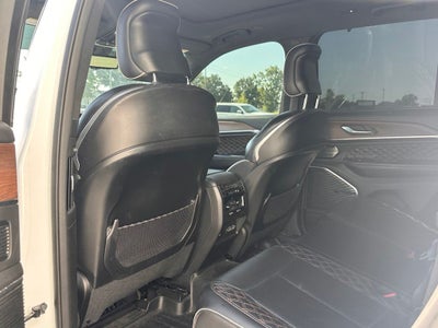 2022 Jeep Grand Cherokee Summit