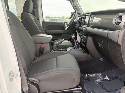 2022 Jeep Gladiator Overland