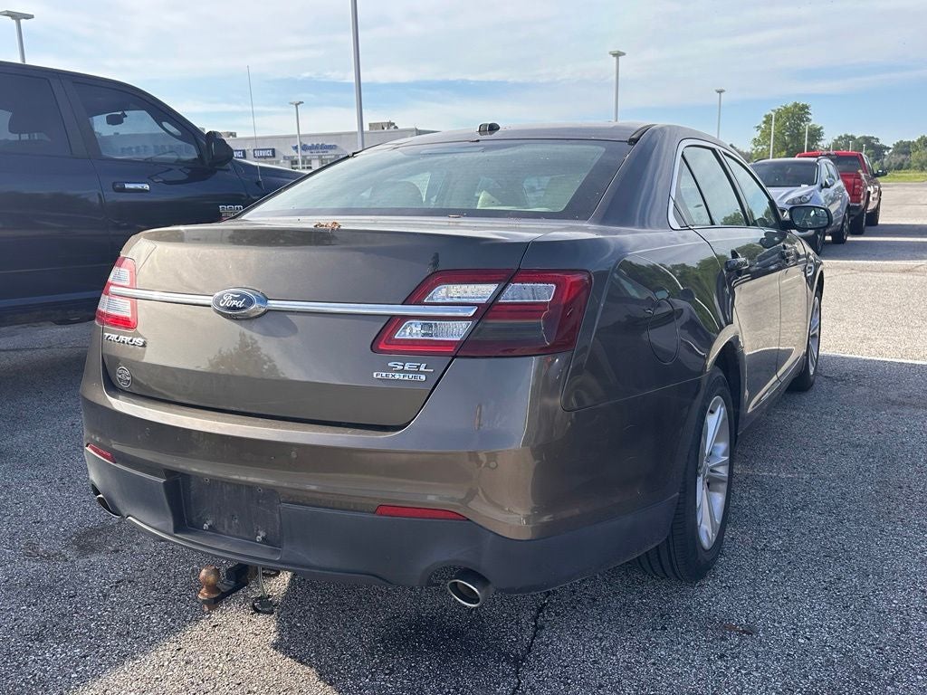 2015 Ford Taurus SEL