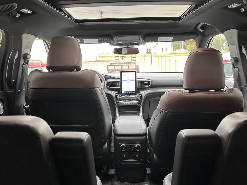2023 Ford Explorer Platinum