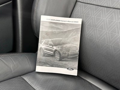 2023 Ford Explorer Platinum