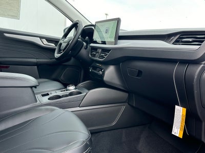 2026 Ford Escape Platinum