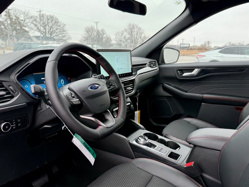2025 Ford Escape Hybrid ST-Line Select