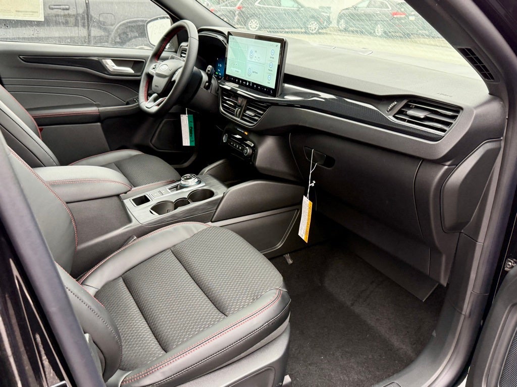 2025 Ford Escape Hybrid ST-Line Select