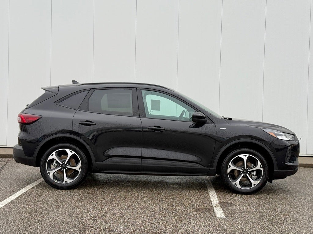 2025 Ford Escape Hybrid ST-Line Select