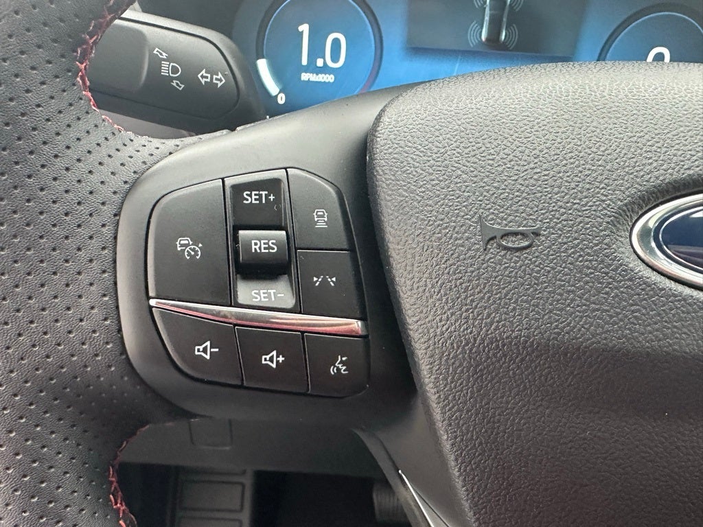 2026 Ford Escape ST-Line Elite