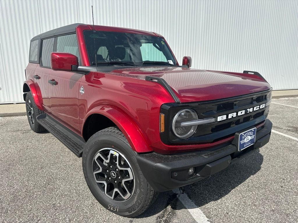 2026 Ford Bronco Outer Banks