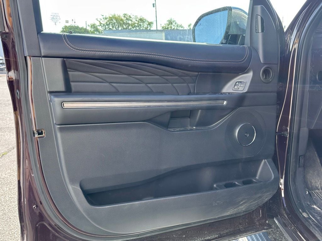 2023 Ford Expedition Max Platinum
