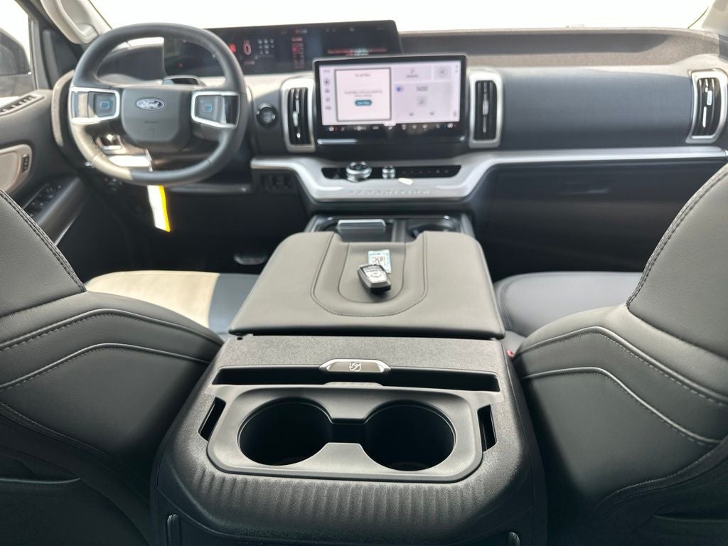 2027 Ford Expedition Active