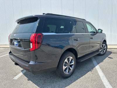 2027 Ford Expedition Active