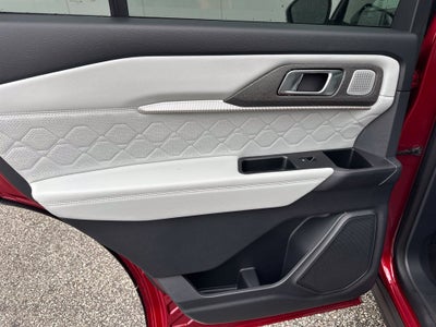 2027 Ford Explorer Platinum