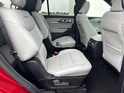 2027 Ford Explorer Platinum