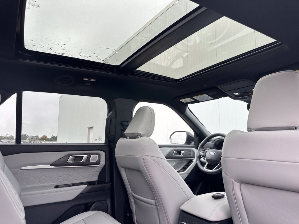 2027 Ford Explorer Platinum