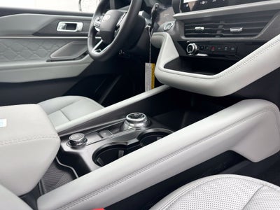 2027 Ford Explorer Platinum