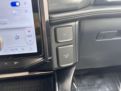 2023 Ford F-150 Lightning Platinum