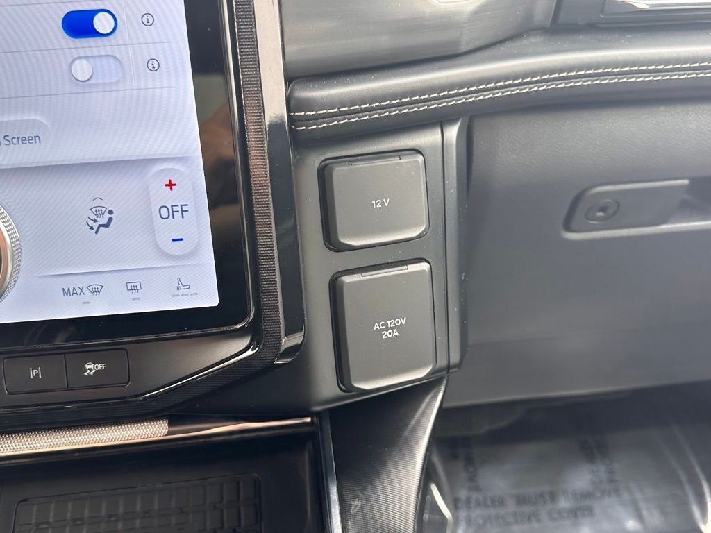 2023 Ford F-150 Lightning Platinum