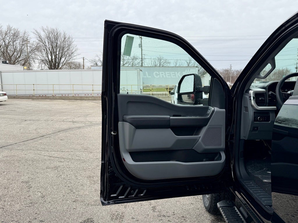 2025 Ford F-250SD XL