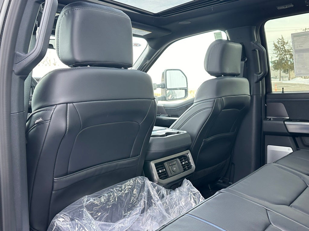 2026 Ford F-350SD Platinum Tremor