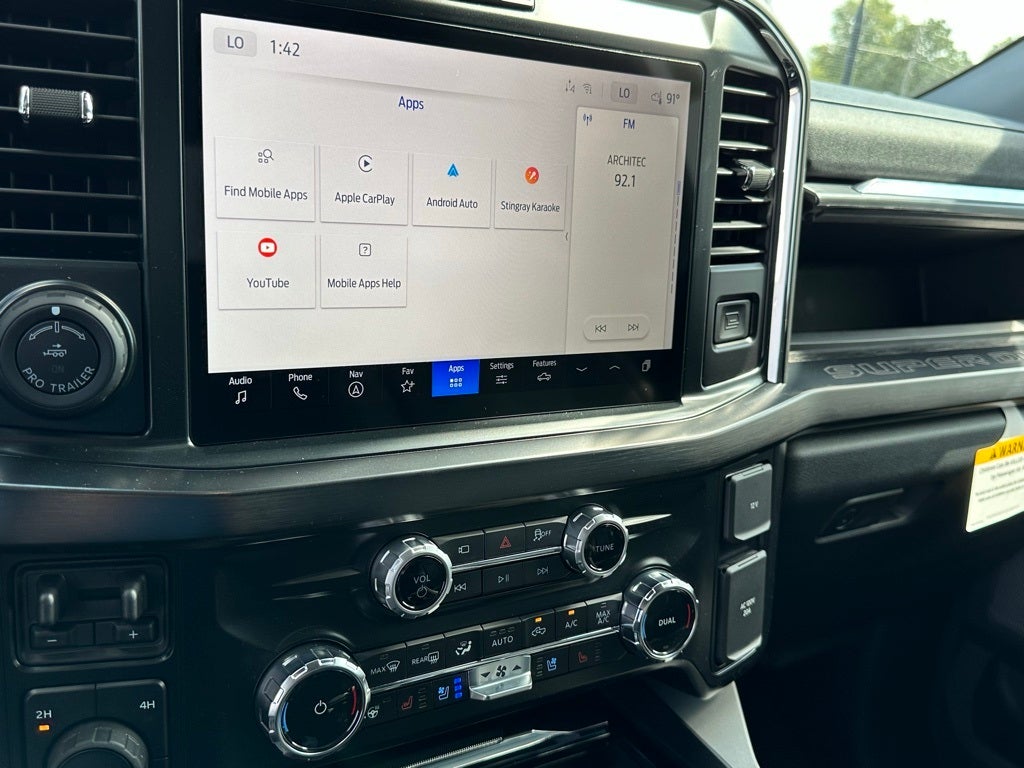 2026 Ford F-350SD Lariat