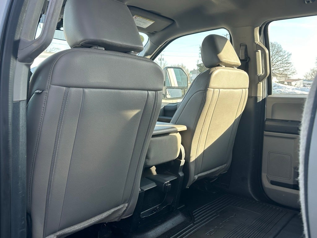 2022 Ford F-350SD XL DRW