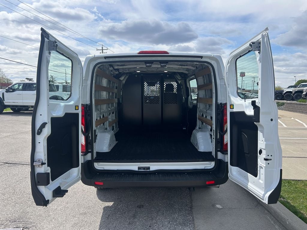 2025 Ford Transit-250 Base