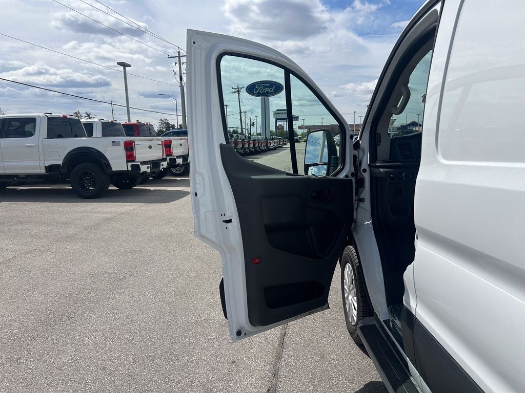 2025 Ford Transit-250 Base