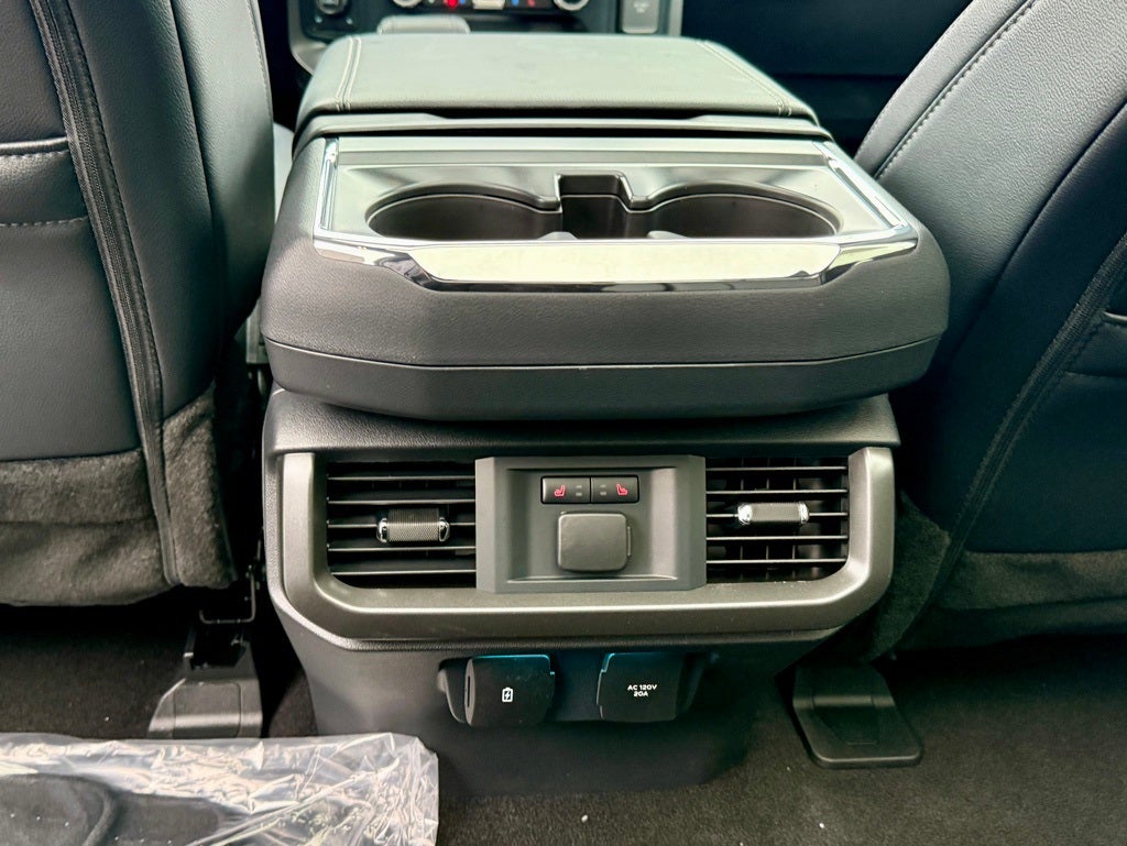 2025 Ford F-150 Lariat Hybrid