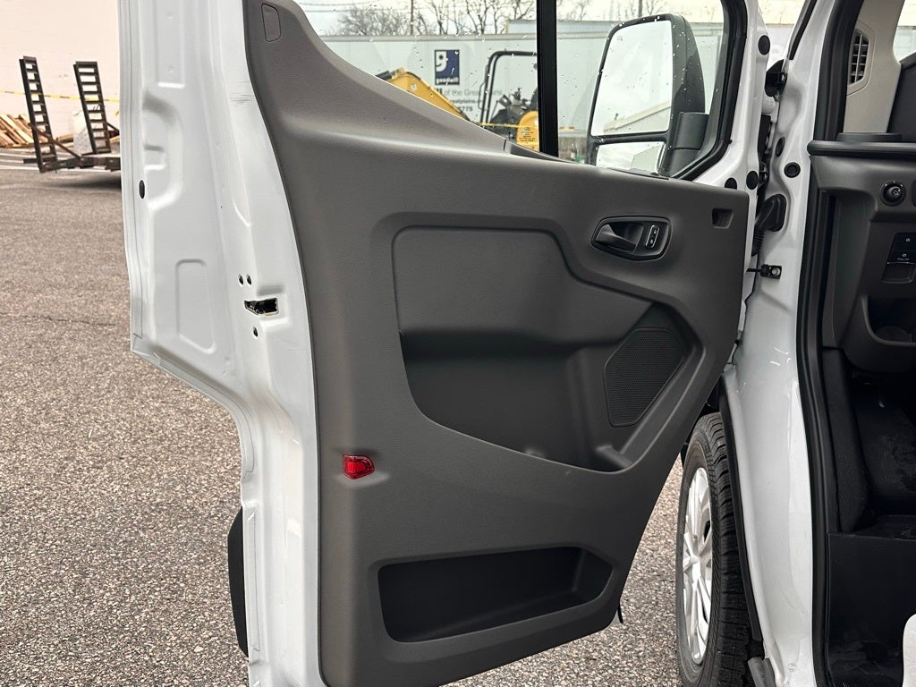 2025 Ford Transit-150 Base