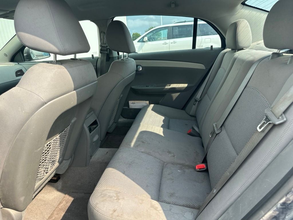 2011 Chevrolet Malibu LS 1FL