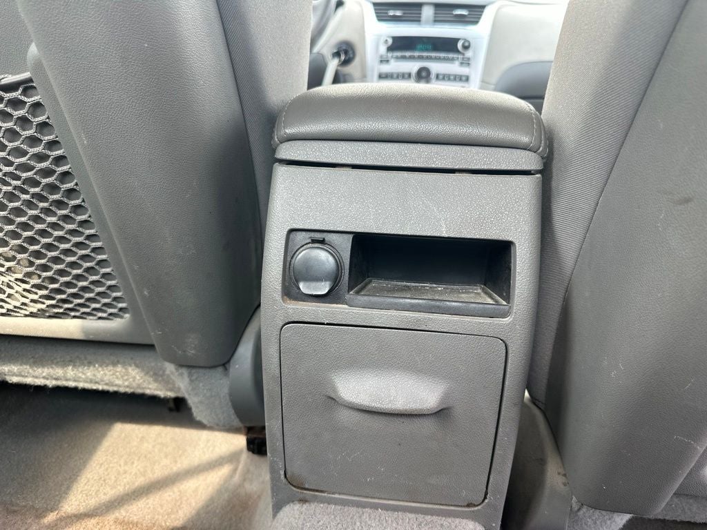 2011 Chevrolet Malibu LS 1FL