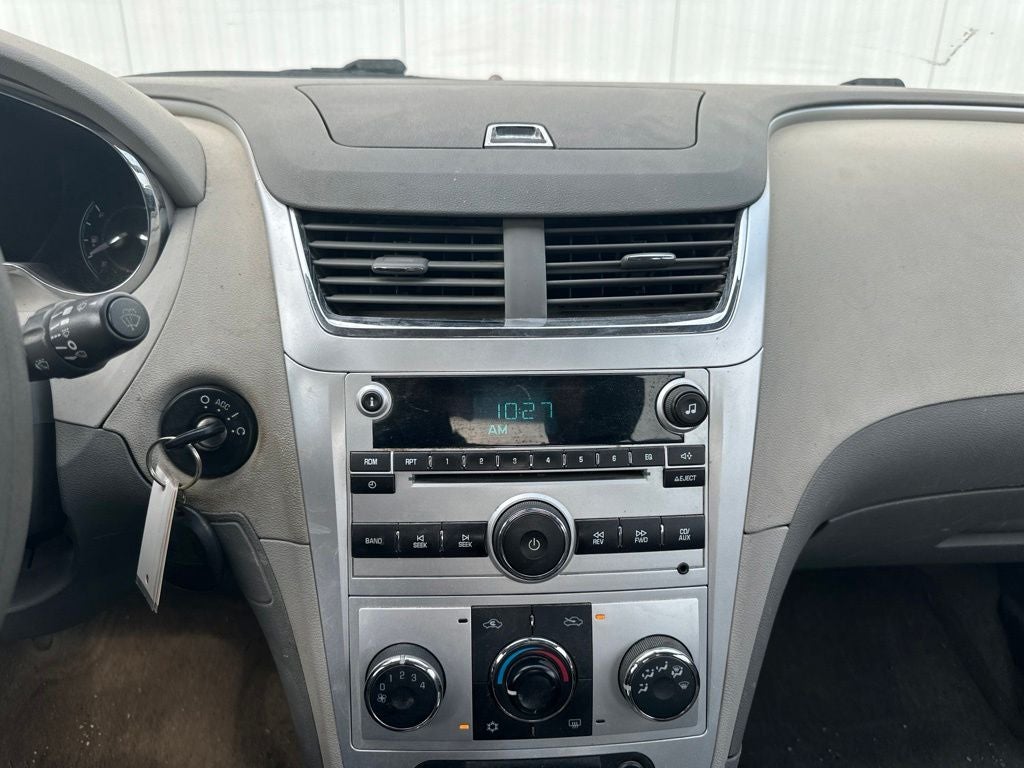 2011 Chevrolet Malibu LS 1FL