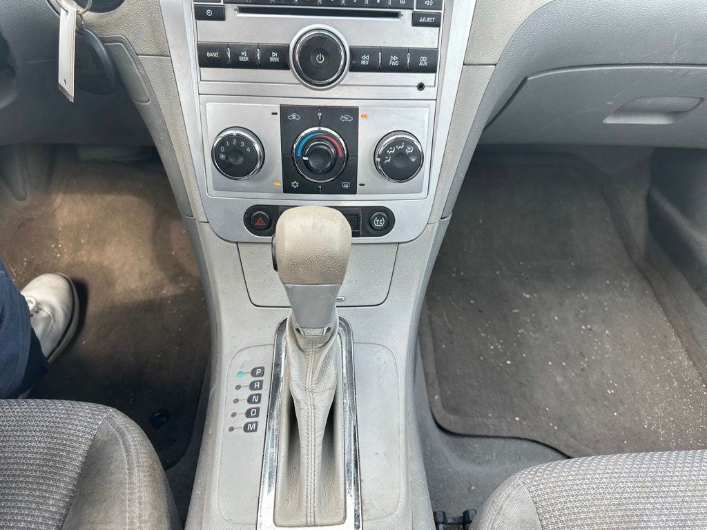2011 Chevrolet Malibu LS 1FL