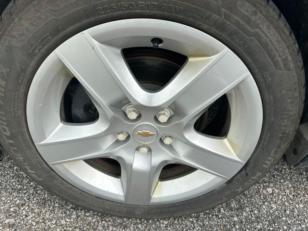 2011 Chevrolet Malibu LS 1FL