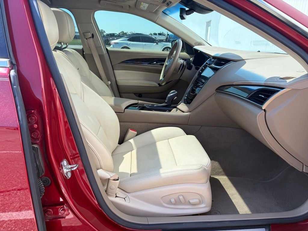 2016 Cadillac CTS 2.0L Turbo Luxury