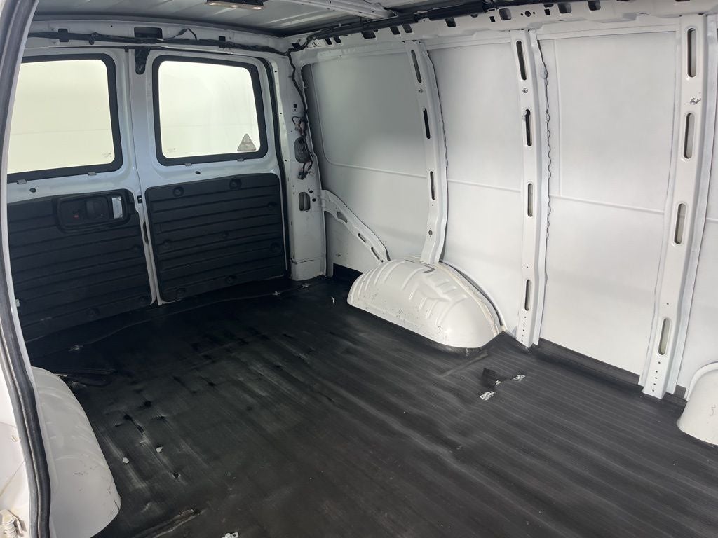 2021 Chevrolet Express 2500 Work Van Cargo