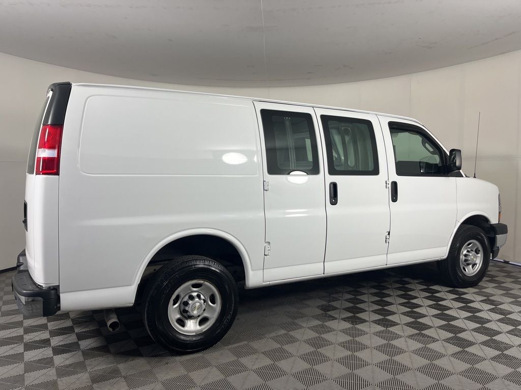 2021 Chevrolet Express 2500 Work Van Cargo