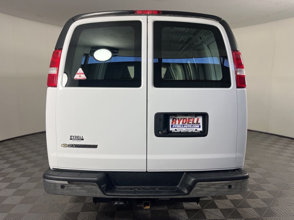 2021 Chevrolet Express 2500 Work Van Cargo