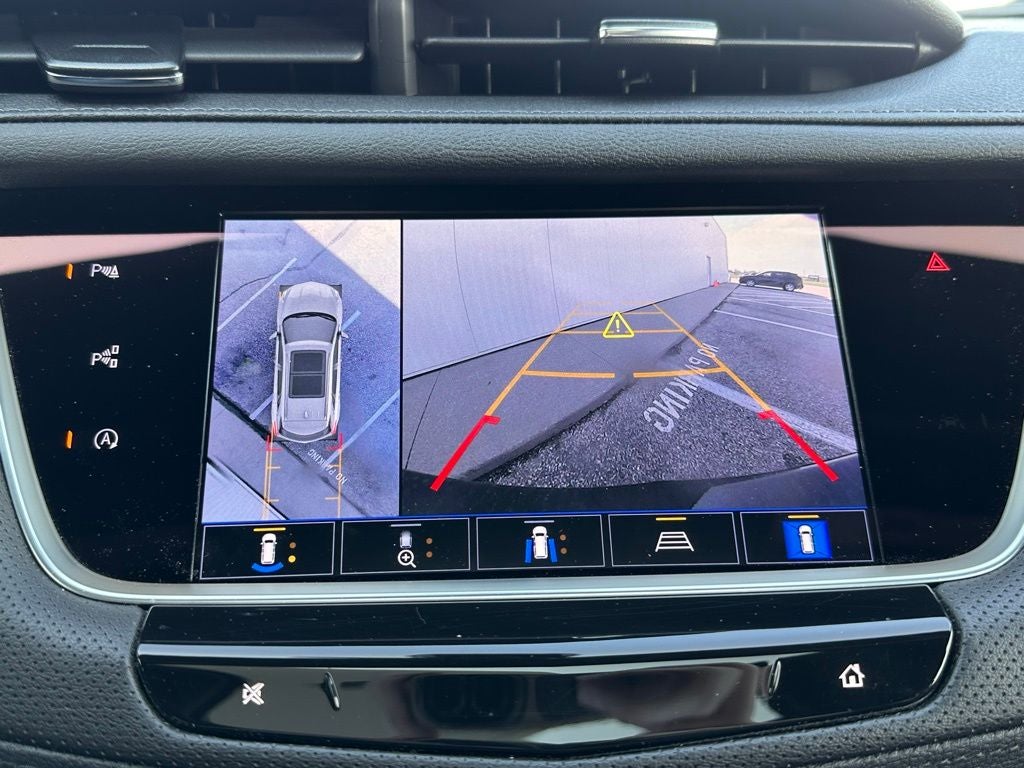 2023 Cadillac XT5 Premium Luxury