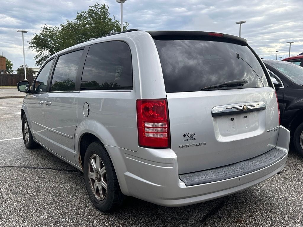 2009 Chrysler Town & Country Touring