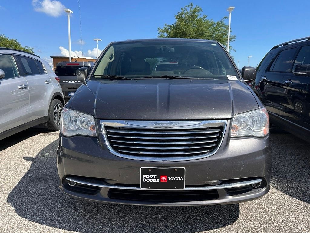 2015 Chrysler Town & Country Touring