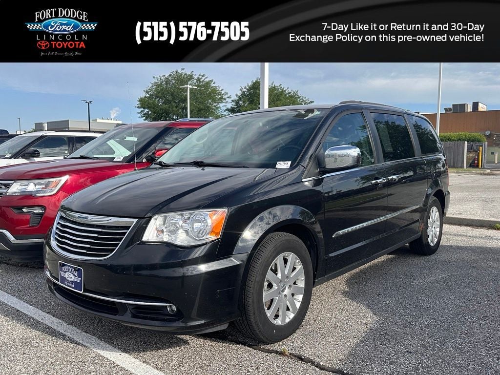 2015 Chrysler Town & Country Touring