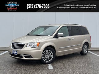 2013 Chrysler Town &amp; Country Touring-L