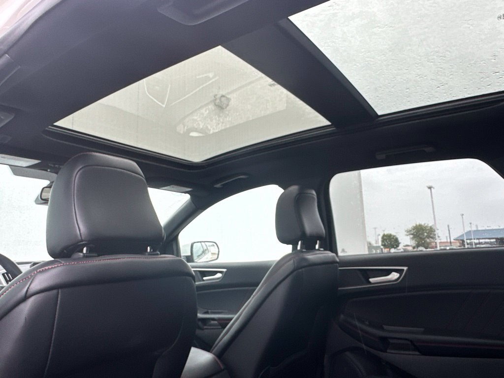 2024 Ford Edge ST Line