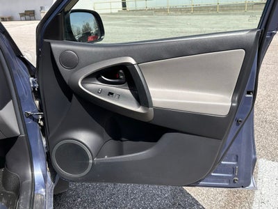 2011 Toyota RAV4 Limited