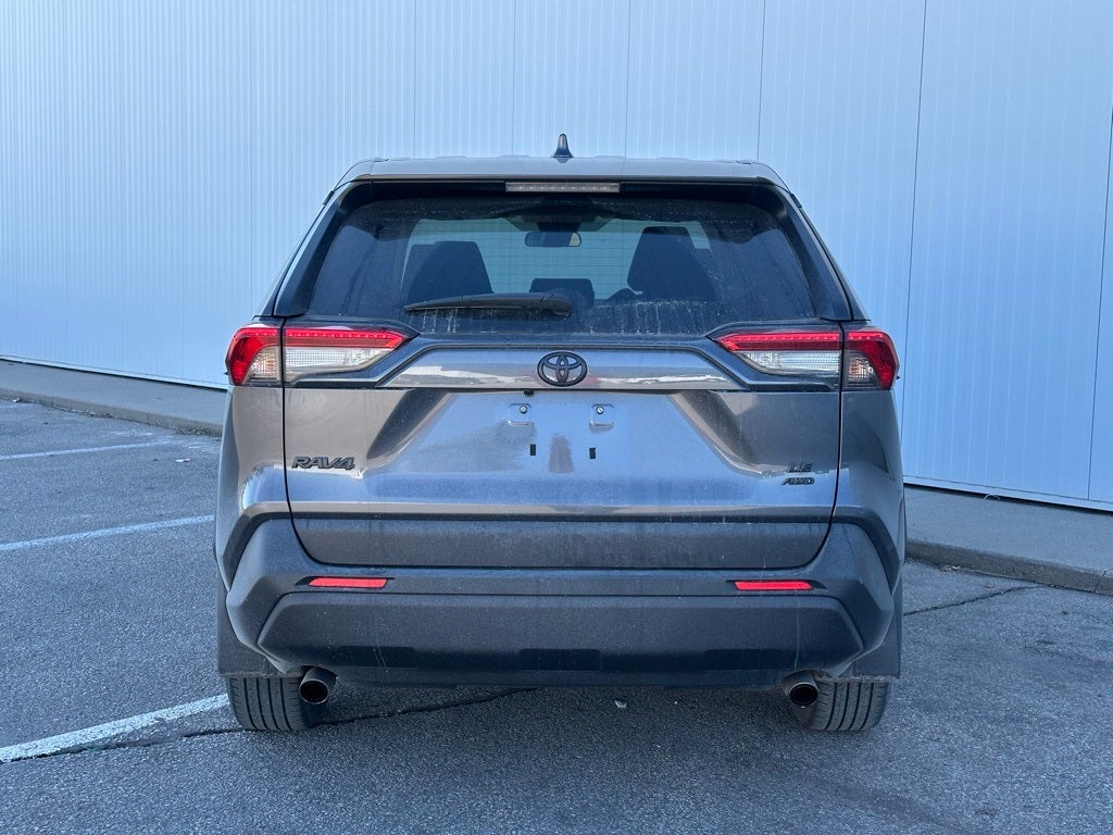 2023 Toyota RAV4 LE
