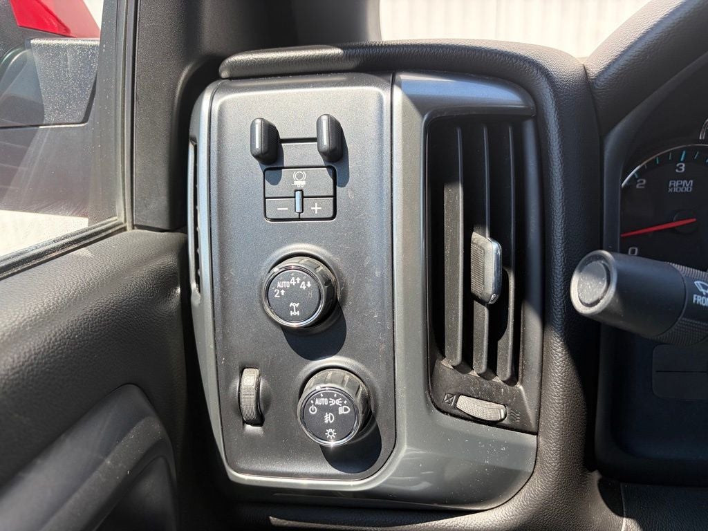 2017 Chevrolet Silverado 1500 LT LT1