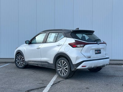 2021 Nissan Kicks SR