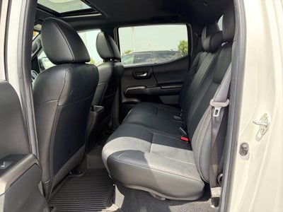 2022 Toyota Tacoma Limited V6